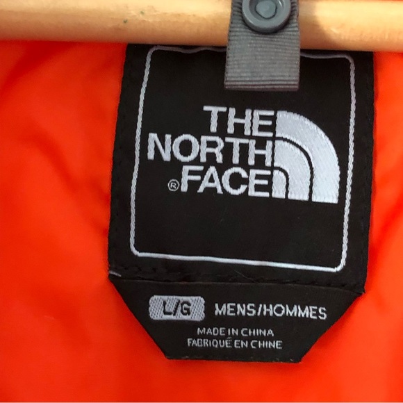 The North Face Gray HyVent Waterproof Full Zip Removeable Hood Jacket Men's L - Picture 9 of 13